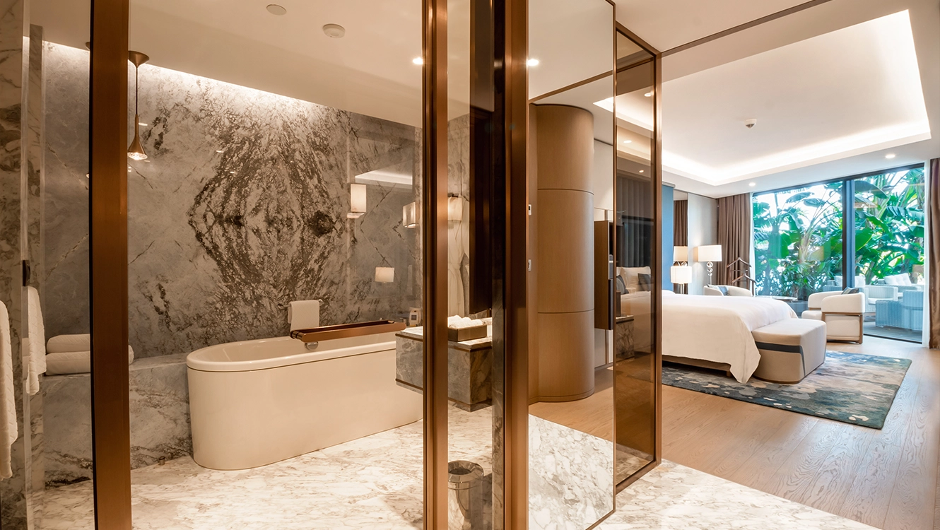 reges-swim-up-suite-banyo