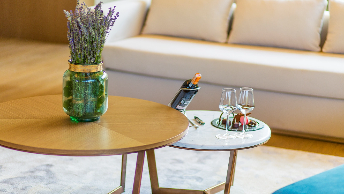 reges-swim-up-suite-masa