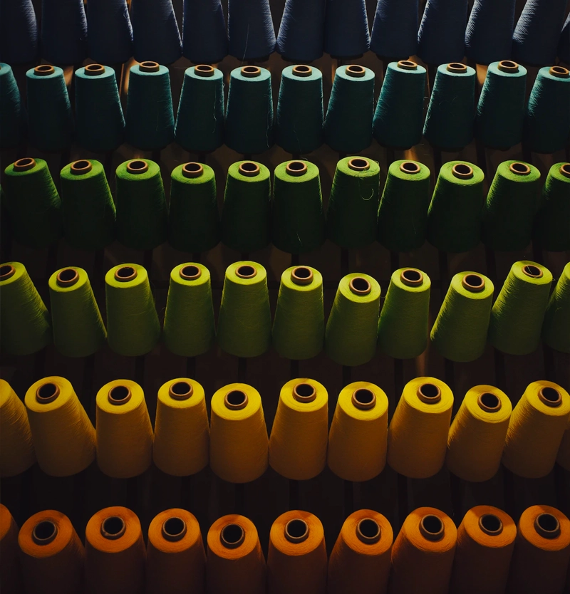 Giyim ürünleri üretilirken verimsiz enerji kaynakları ile doğaya zarar veriyor