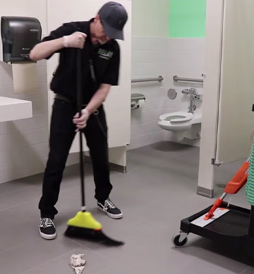 restroom-cleaning-school