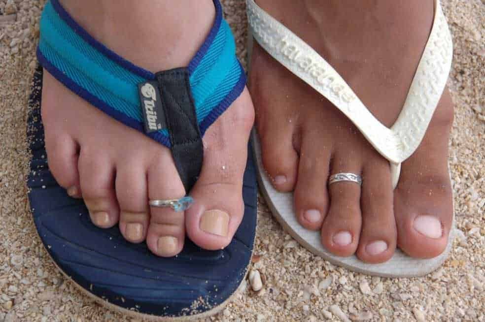 Storia dell'anello dei piedi significato e curiosità