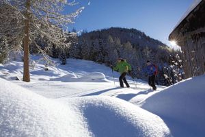 Schneeschuhtour im Horlachtal, Stubaier Alpen, Tirol, Oesterreich.