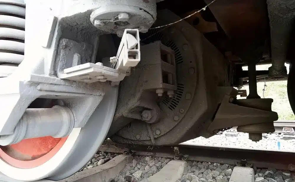 traction-motor-on-railway traction-motor-on-railway