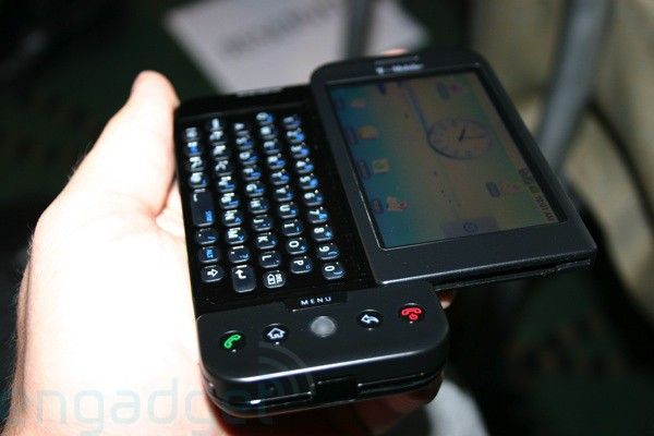 Flaş Haber: İşte T-Mobile G1