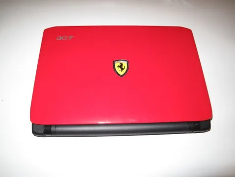 Teknoblog İncelemesi: Acer Ferrari One S200