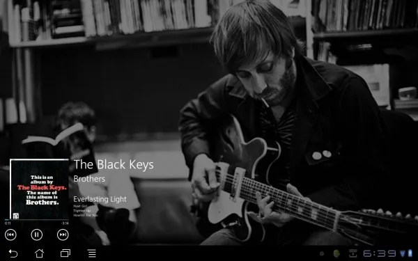 android-wp7-zune-fedemusic-honeycomb Launcher Pro geliştiricisinden Android’e Windows Phone 7 tarzı müzik oynatıcısı: FedeMusic – Video