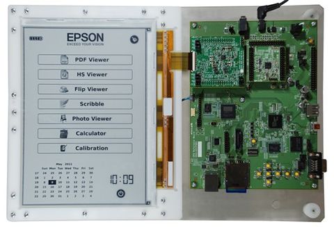 E Ink ve Epson’dan 300 dpi yoğunluklu ve yüksek hızlı elektronik kağıt ekran
