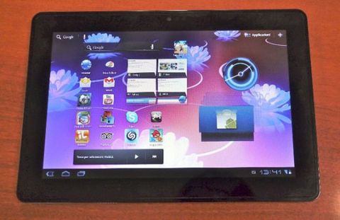 Olivetti’den Android 3.1 Honeycomb tablet: OliPad 110 – Video