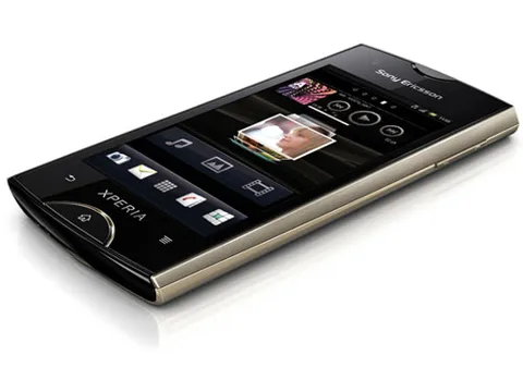 Sony Ericsson’dan üç yeni telefon: XPERIA ray, XPERIA active ve txt