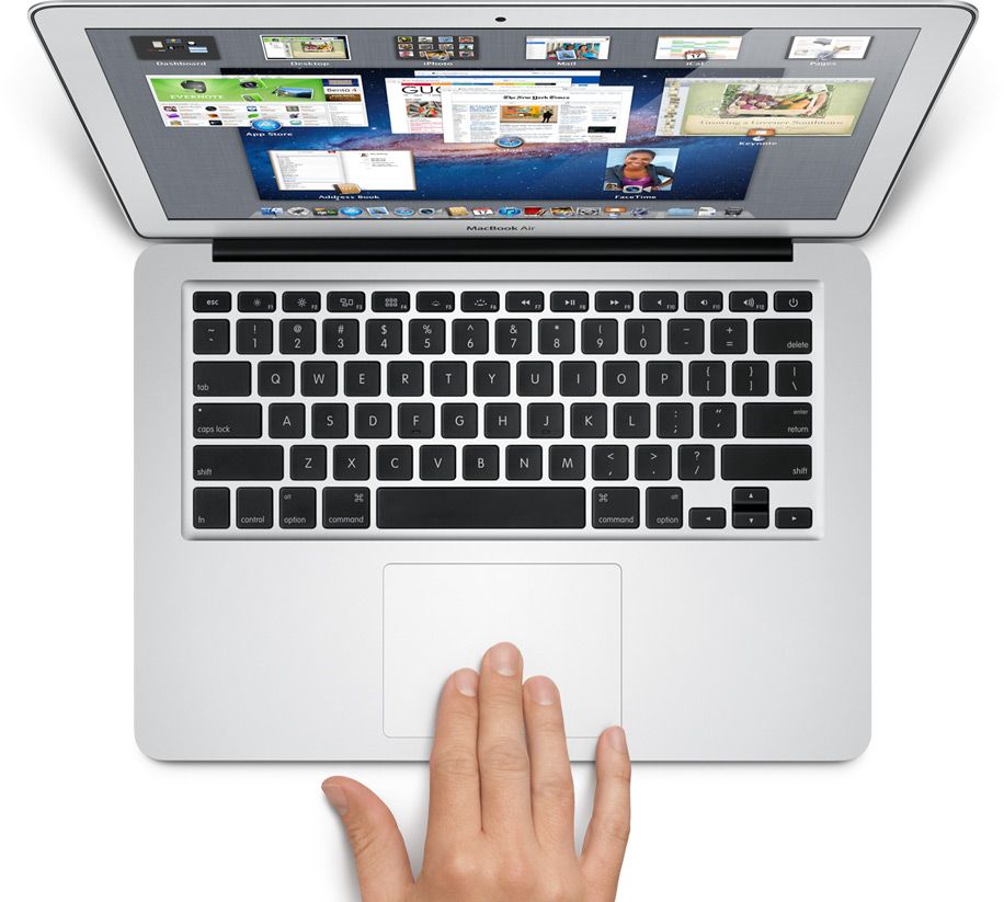 Apple Intel Sandy Bridge işlemcili ve Thunderbolt portlu 2011 model MacBook Air serisini duyurdu