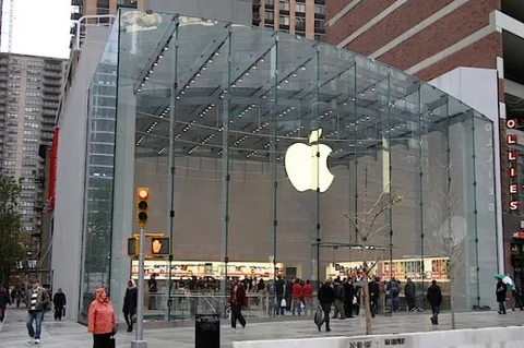 Apple üçüncü mâli çeyrek finans raporunu açıkladı: 28.57 milyar dolar gelir, 7.31 milyar dolar net kâr