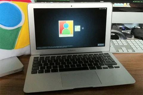 Chromium OS’in son çalışma alanı MacBook Air