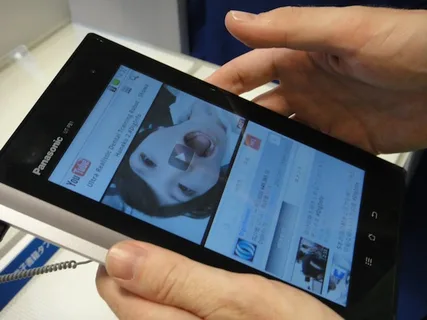 Panasonic’ten Android tabanlı e-kitap okuyucu tablet: UT-PB1 – Video