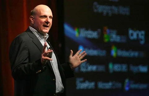 Steve Ballmer: Microsoft Apple ile çok güçlü biçimde rekabet edebilir
