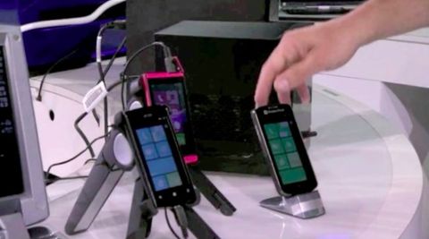 Acer, Fujitsu, ZTE ve Samsung’un Windows Phone Mango cihazları görücüye çıktı – Video