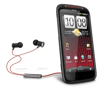 Beats Audio özellikli, 1.5 GHz işlemcili HTC Sensation XE resmiyet kazandı