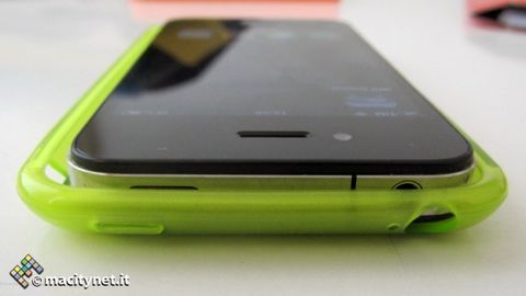 iPhone 5 kılıfları daha geniş ve ince bir tasarımı işaret ediyor