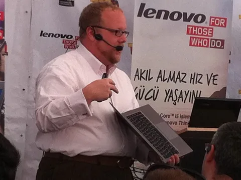 Lenovo IdeaPad U300s ultrabook Türkiye’ye teşrif etti (güncellendi – Galeri)