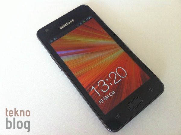 Apple beklentilerin altında kalan çeyrek performansından iPhone 5 dedikodularını sorumlu tuttu