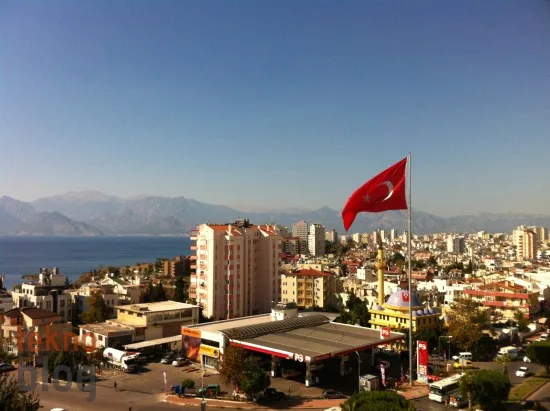 iPhone-4-A Teknoblog İncelemesi: iPhone 4S – Galeri & Video