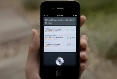 iPhone 4S’in Siri’si veri kullanımı konusunda cimri davranıyor