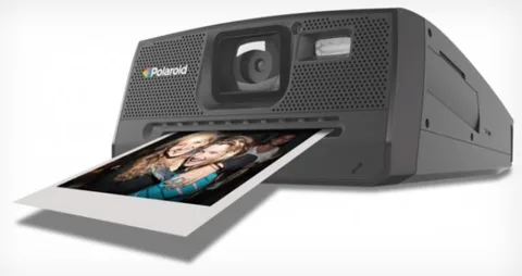 Polaroid Z340 ile hem bugüne ayak uydurun hem de geçmişi hatırlayın