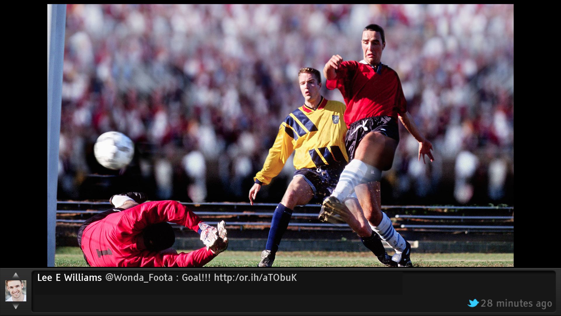 Sony BRAVIA akıllı TV’lere Facebook ve Twitter entegrasyonu, YouTube HD video desteği