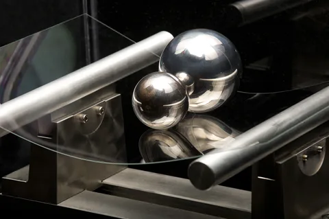 Apple Corning ile çalıştığını ilk defa açıkça belirtti