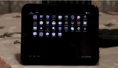 HP TouchPad’de CyanogenMod 9 desteği için çalışmalar sürüyor – Video