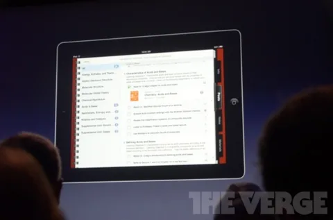 Apple iPad ve iPhone için ücretsiz iTunes U uygulamasını yayınladı