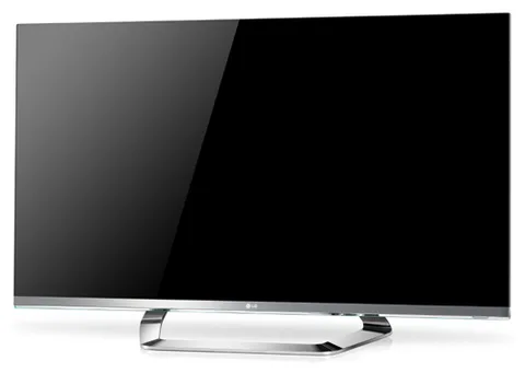 LG ince çerçeveli ve aynı anda iki farklı görüntü veren Cinema Screen 3D TV’sini tanıttı