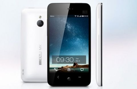 Meizu MX Çin ve Hong Kong’da piyasaya çıktı, insanlar kuyruk oluşturdu