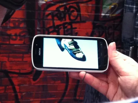 Nokia PureView 808 41 megapiksel kamerayla çıtayı yukseltiyor