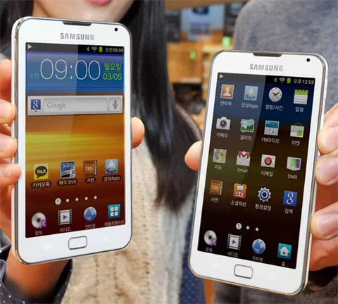 Samsung Galaxy Player 70 Plus çift çekirdekli işlemci ve 5 megapiksel kamera ile geliyor