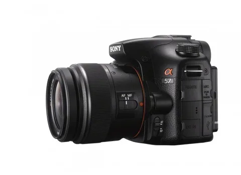 Sony a57 DSLR fotoğraf makinesini tanıttı