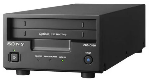 Sony’den maksimum 1.5 TB kapasiteli optik disk depolama arşivleyicisi