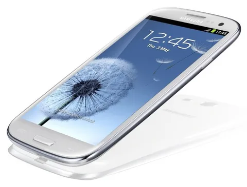 Apple Samsung Galaxy S III’ün ABD’de satışını engellemek istiyor