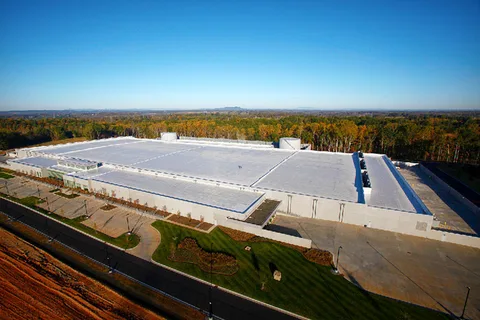 Apple veri merkezini 2013 itibariyle sadece yeşil enerji kaynaklarıyla besleyecek