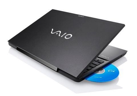 Ivy Bridge işlemcili Sony VAIO S ve VAIO Z tanıtıldı