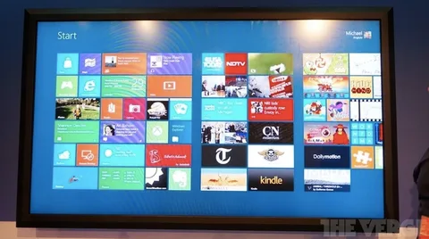 Steve Ballmer’ın ofisinde 80 inç’lik Windows 8 tablet varmış