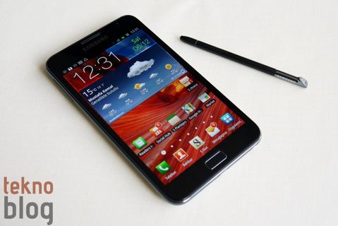 Samsung Galaxy Note II ekim ayında kırılmaz düz ekran ve dört çekirdekli işlemciyle bekleniyor