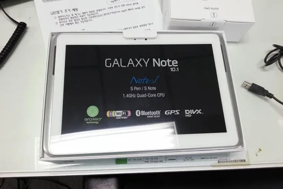 galaxy-note-10-1-240712 Samsung Galaxy Note 10.1’in kutudan çıkışı 2 GB RAM ve telefon yeteneklerini ortaya çıkardı