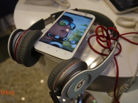 HTC’nin Beats Audio’da kontrolü geri vermesinin sebebi finansal taahhütlerin karşılanmaması olabilir