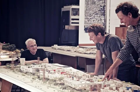 Facebook’un Gehry tarafından tasarlanan yeni binasının inşaatı önümüzdeki yıl başlayacak