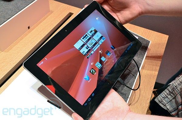 Lenovo’nun ürettiği 7 ve 10 inç’lik Vodafone Smart Tab II tabletler IFA’da sergileniyor