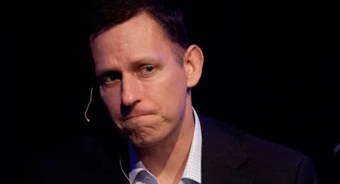 Peter Thiel 20.1 milyon Facebook hissesi sattı