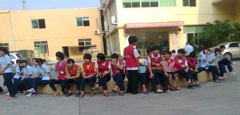 Çinli üstlenici üzerinden çocuk işçi çalıştırmakla suçlanan Samsung iddiaları reddetti