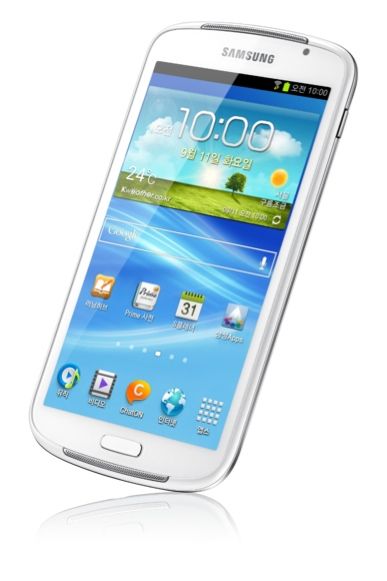 Samsung devasa taşınabilir medya oynatıcısı Galaxy Player 5.8’i tanıttı