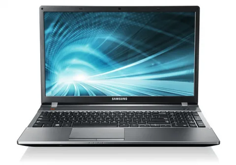 Samsung dokunmatik ekranlı, Windows 8 ile çalışan Series 5 ULTRA’yı tanıttı