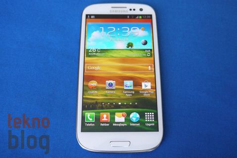 Samsung Galaxy S III 20 milyon satış rakamına ulaştı